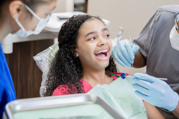 Best Emergency Dental Care for Broken or Chipped Teeth in Aurora, IN